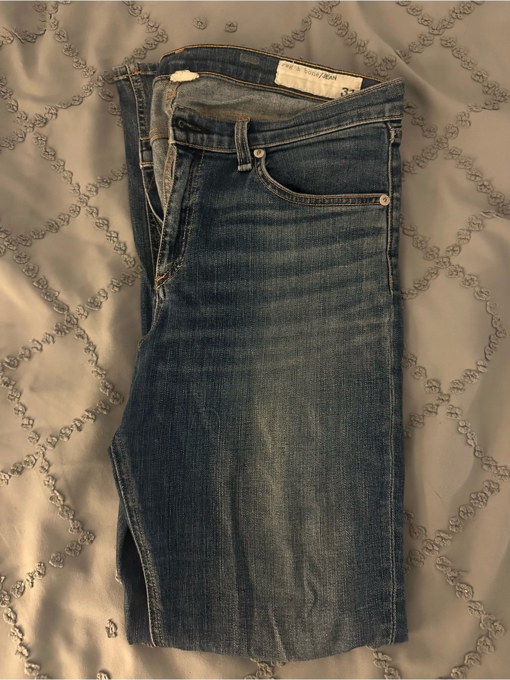rag & bone High Rise Skinny woman’s Washed Blue Jeans